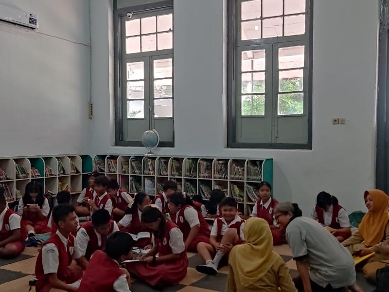 Kegiatan Outing Class Ke Dinas Perpustakaan dan Kearsipan Kabupaten Situbondo