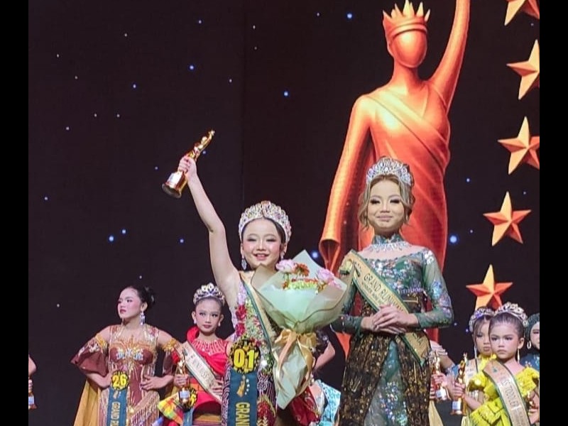 JUARA 1 MINI MISS GRAND RUNWAY INDONESIA 2025