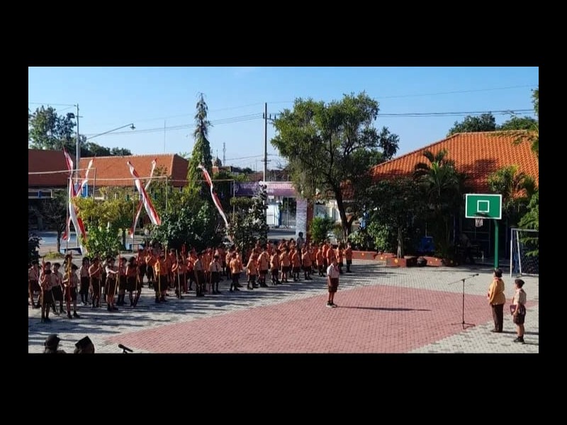 Upacara Hari Pramuka Ke - 64
