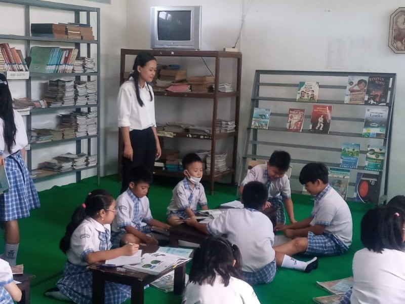 KEGIATAN KAMIS LITERASI